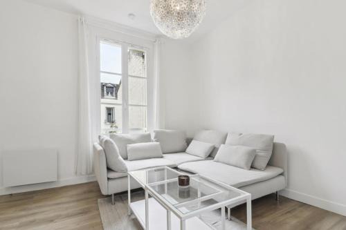 Silly-Gallieni Apartment | Comfort & Light in Boulogne I 10 Min to Paris Metro