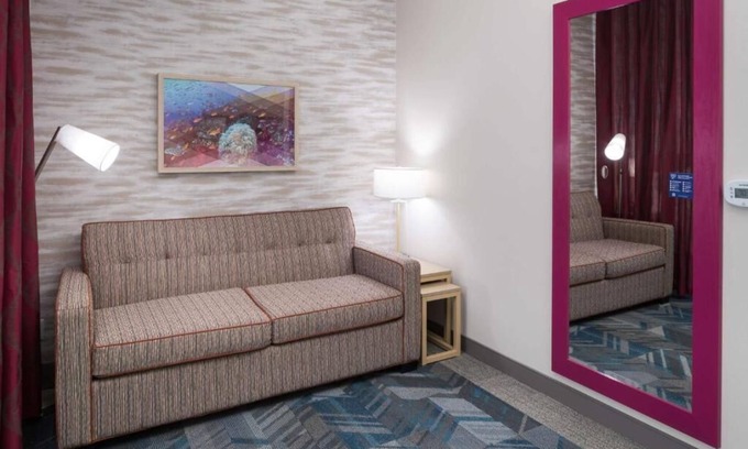 Port Canaveral Hotel | Comfort Retreat! Onsite Pool, Free Breakfast, Parking, Pets Allowed!