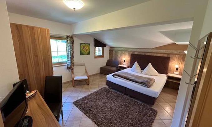 Breitenbach am Inn Cottage | Comfort room 3 - Pension Edelweiss