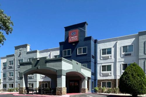 Northeast Heights Hotel | Comfort Suites Albuquerque-North Journal Center