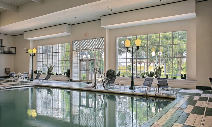 Appleton Hotel | Comfort Suites Appleton Airport