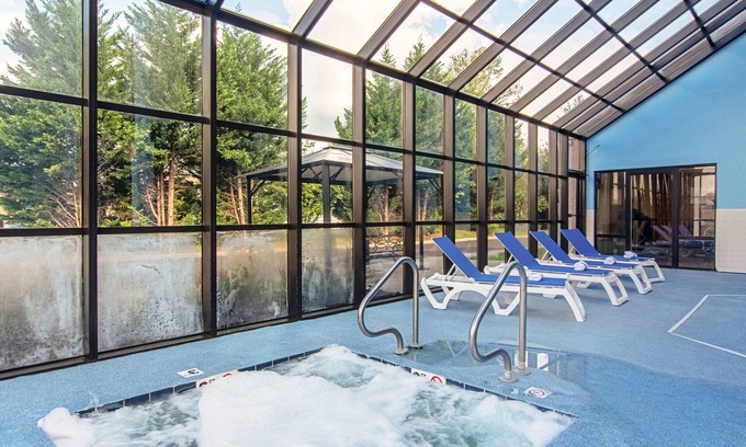 Alcoa Hotel | Comfort Suites Knoxville Airport