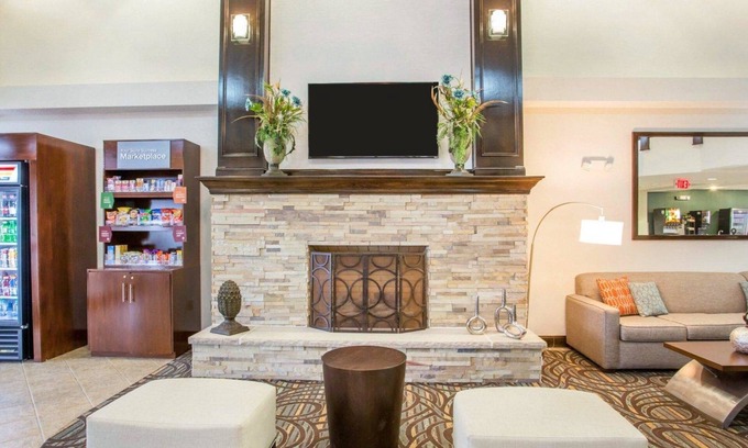 Lebanon Hotel | Comfort Suites Lebanon