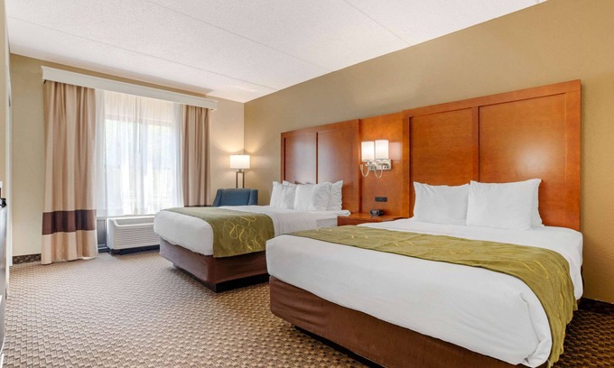 Tallahassee Hotel | Comfort Suites Tallahassee Capitol - University Area