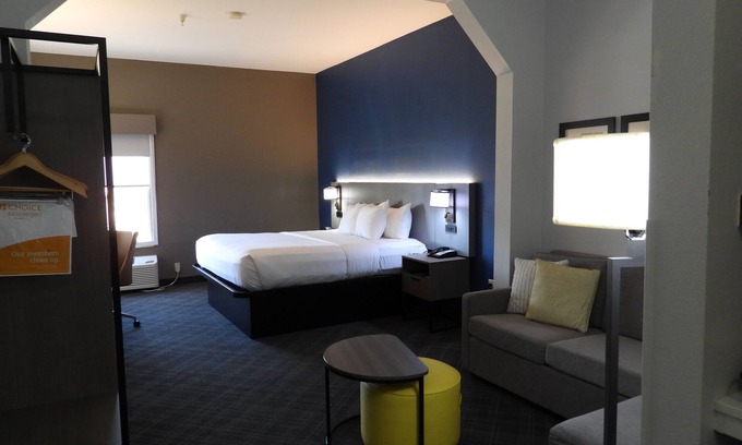 Crossville Hotel | Comfort Suites