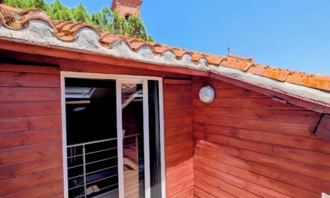 Corneilla-del-Vercol Apartment | Comfortable 80 m2 self-contained studio, 10 minutes from the sea.