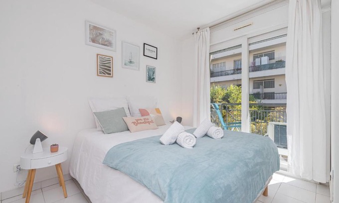Gambetta Apartment | Comfortable 1 Bdr Downtown - AC & Parking