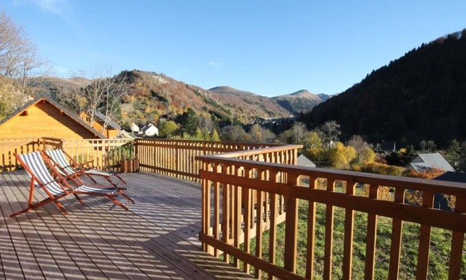 Mont-Dore Ski Chalet | Comfortable 3-star chalet with terrace in Mont-Dore - 6 pers., 2 bedrooms, WIFI