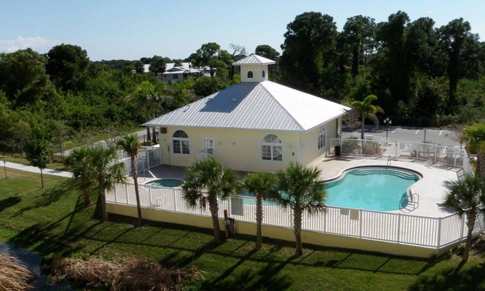 Rotonda West Condo | 🥇 Comfortable 3bd condo overlooking the preserve (CH943)