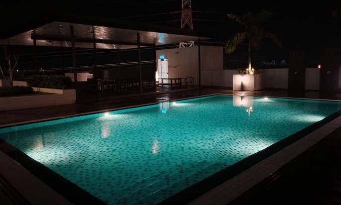 Central Seberang Perai Condo | Comfortable 3R2B 7pax Meritus Prai
