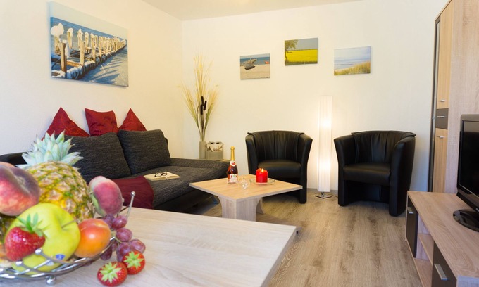 Pruchten Apartment | comfortable apartment in Pruchten, Ostsee-Zingst/Darß 2-3 pers., quiet location