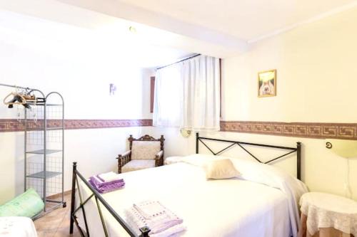 Modica Apartment | Comfortable Apartment in Modica, 80 m² + Terrace
