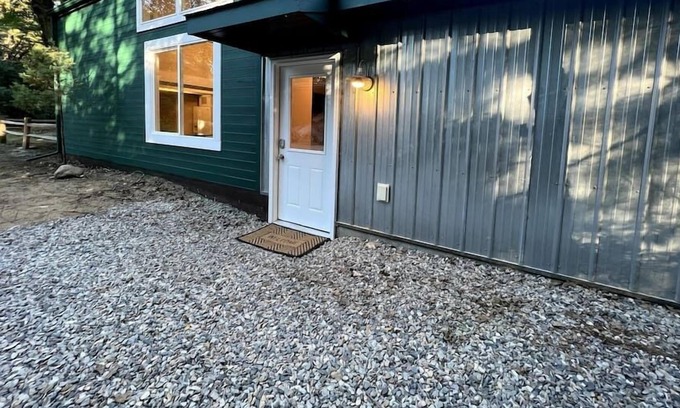 West Olive Cabin | Comfortable Cabin in Wooded Setting, Close to Lake