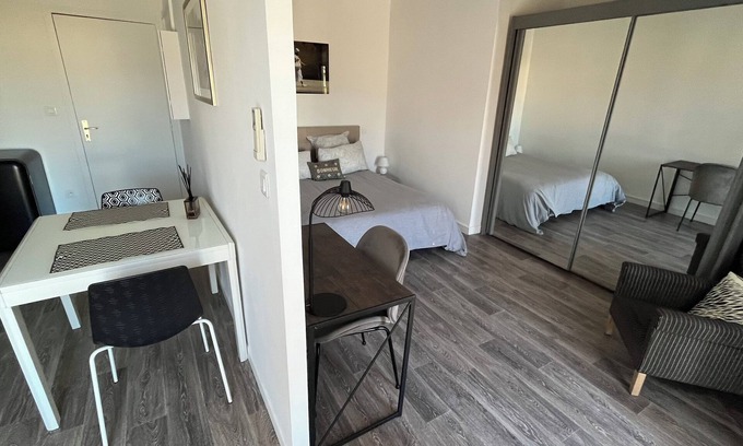 Corse-du-Sud Apartment | Comfortable city center T2