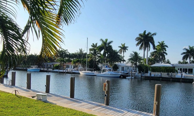 Harbor Village Condo | Comfortable Condo with Pool & Fishing Dock – Walk to the Beach, No Car Needed!