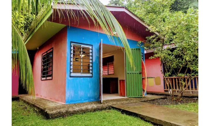 Pavones House | Comfortable Casita, walking distance to the Beach
