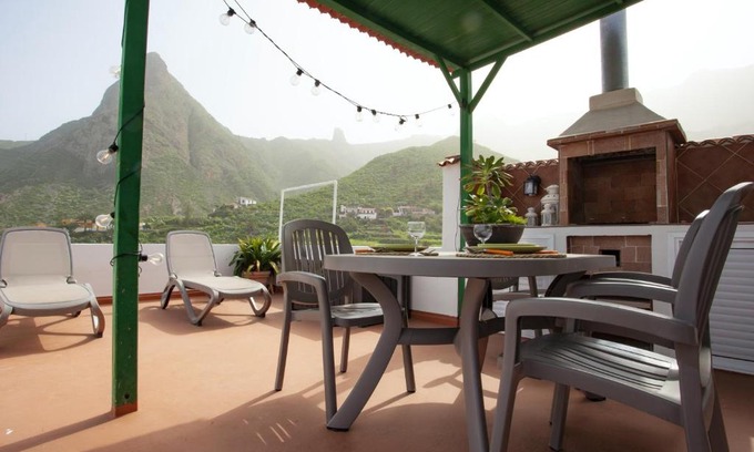 Taganana House | Comfortable house in Santa Cruz 130 m² with sea and mountain view