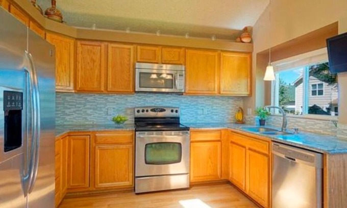 Cheyenne Meadows House | Comfortable family home close to Ft. Carson and World Arena.