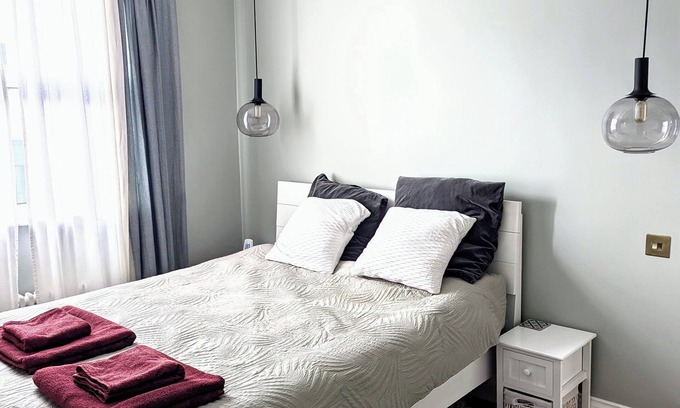 Mapesbury Condo | Comfortable flat 12 mins by public transport to Kings Cross/Central London