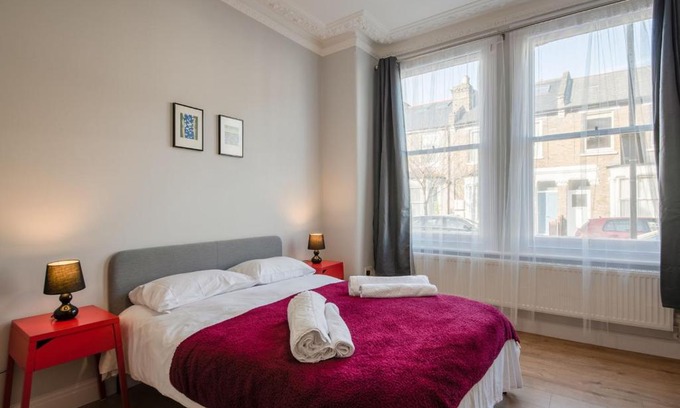Hammersmith Apartment | Comfortable flat in Hammersmith