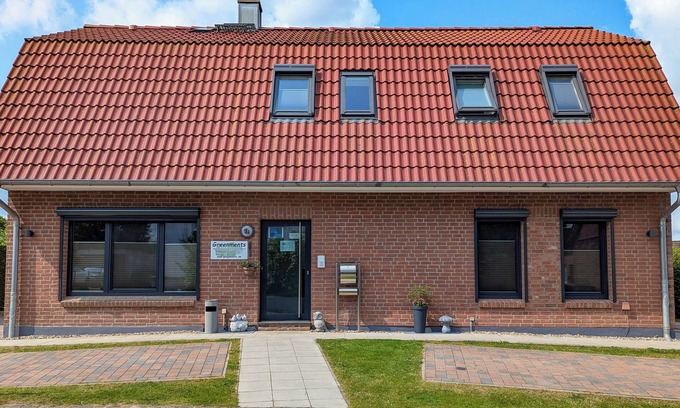 Grunhof Apartment | Comfortable, fully equipped apartments, near Geestacht