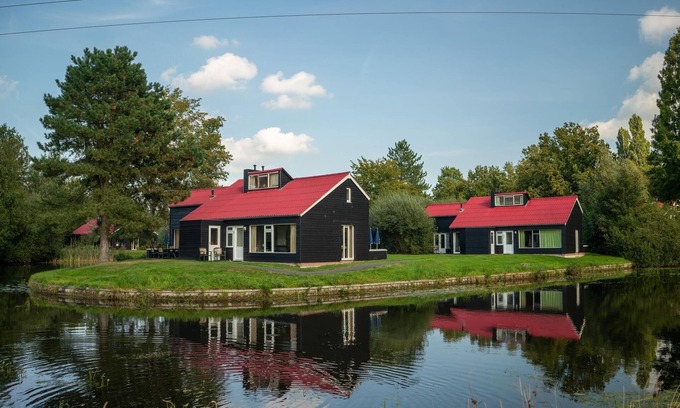 Midlaren House | Comfortable holiday home near the Zuidlaardermeer