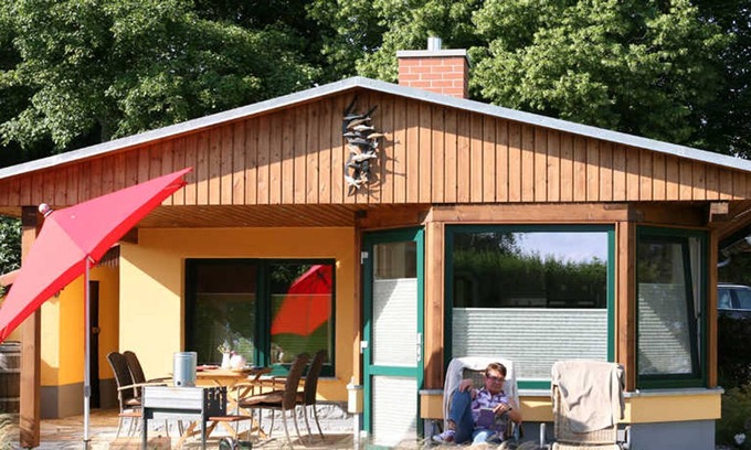 Neukalen House | Comfortable holiday home - Ferienhaus H. Winkler