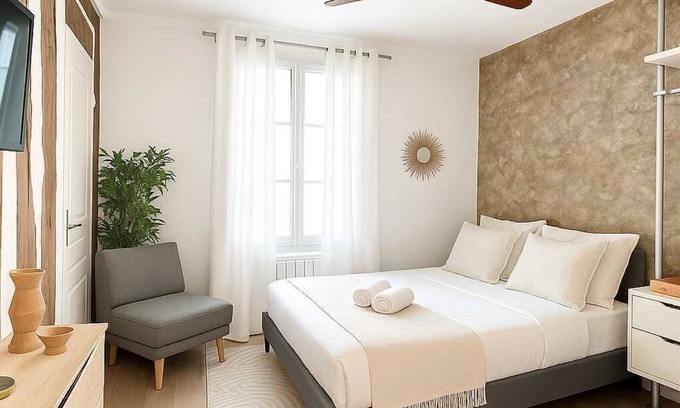 Notre-Dame-des-Champs Apartment | Comfortable Saint-Germain Studio - Ideal location!
