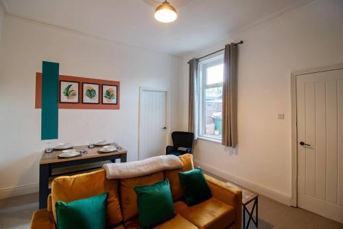 Sunderland House | Comfortable Stay At 3 Br Home, Prime Location