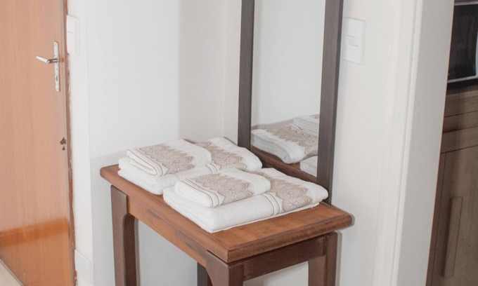 Jardim Andira Apartment | Comfortable suite in the heart of Campos do Jordão.