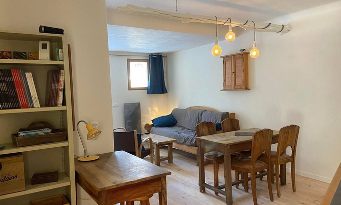 Vallouise-Pelvoux Apartment | Comfortable T2 in the heart of the resort