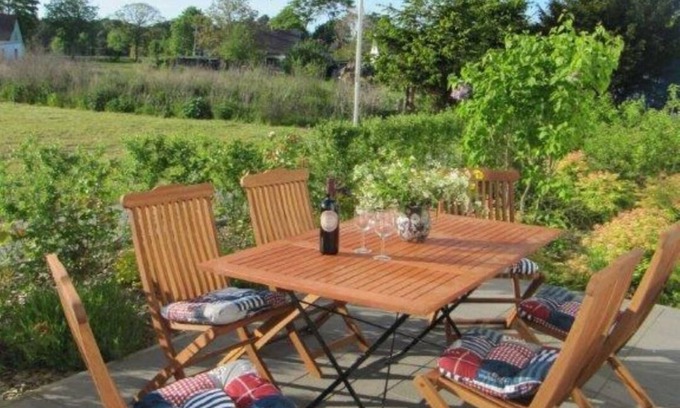 Stolpe Apartment | Comfortable vacation apartment with 2 terraces - Der Landhof