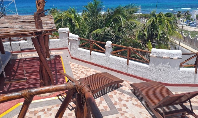 La Gloria Apartment | ComfortandViews: Perfect for Groups in Isla Mujeres
