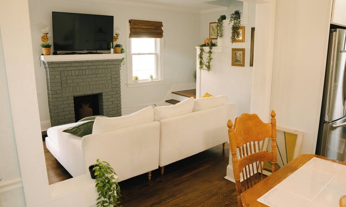 Hyde Park House | Comfy Boho Escape in Hyde Park