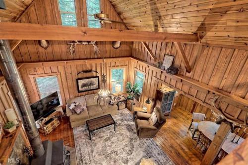 Lakemont House | Comfy Cabin near Lake Rabun