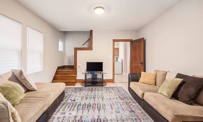 Old North Columbus House | Comfy & Clean 1250 sq ft Home