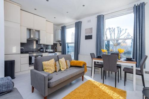 Harrow Road Apartment | Comfy Flat Near Portobello Road