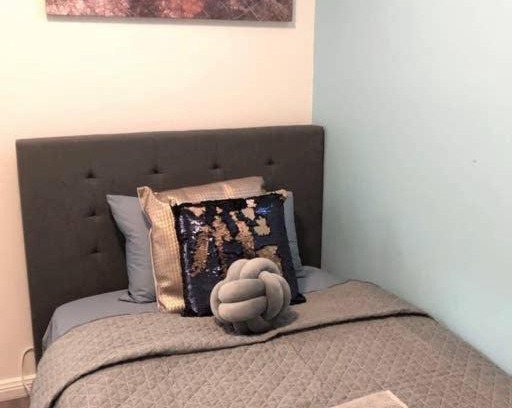 Carramar House | Comfy Private Single Room in Carramar - Nearby Station & Shops - Shared Bathroom