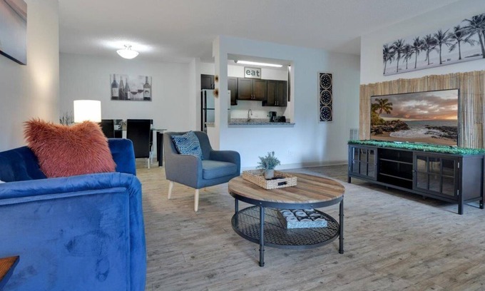 Peachtree City Apartment | Comfy PTC Luxury Condo! * Pet Friendly!