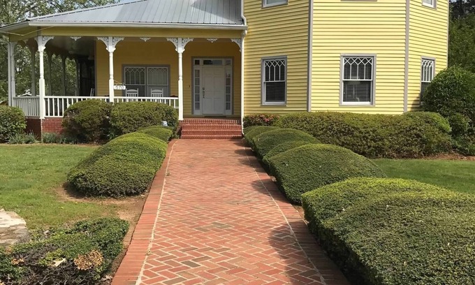 Mableton Apartment | Comfy Renovated Ground Floor Apartment