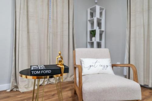 Near Eastside House | Comfy Room Downtown Indy