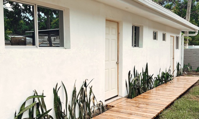 La Libertad Apartment | Comfy stay for 4 @CasaSanAlfonso Room#22