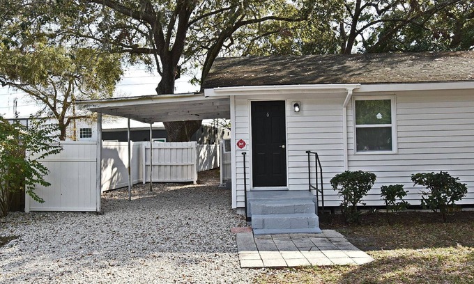 Winter Garden Apartment | Comfy Studio Apartment Near Downtown and Disney