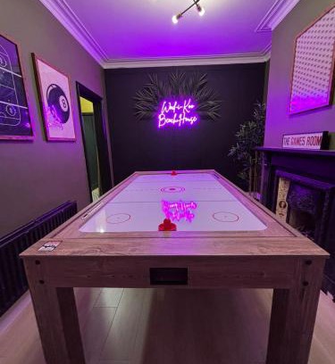 Cleethorpes House | Commercial Hot Tub Games Room