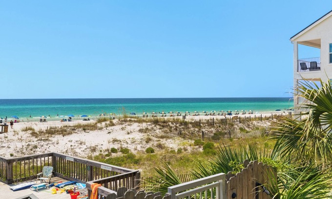 Seagrove Beach Condo | Commodore's Retreat