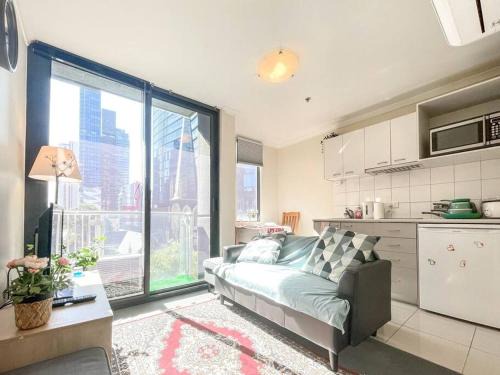 Chinatown Apartment | Compact 2B1B Centre of CBD near QV Shopping Centre