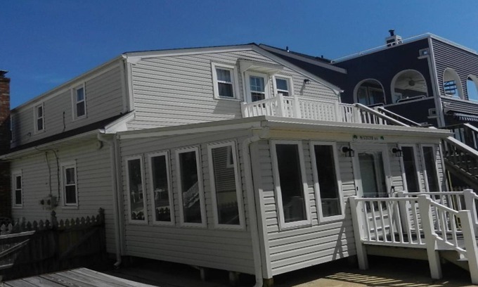 Ship Bottom House | Compact and cozy two-bedroom duplex sleeps six.