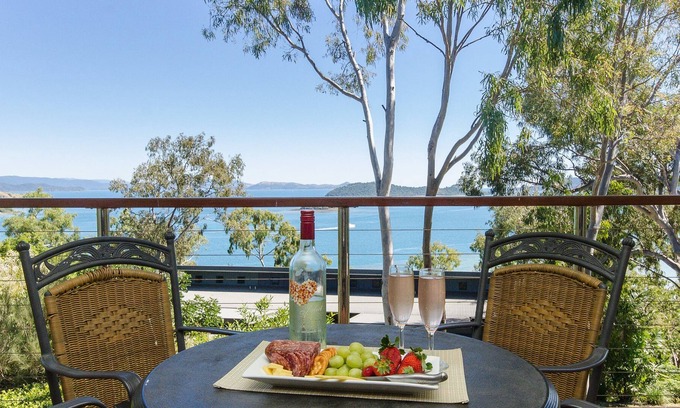 Hamilton Island Apartment | Compass - Compass 1