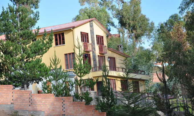 Tiquina House | Complejo Turístico 3810