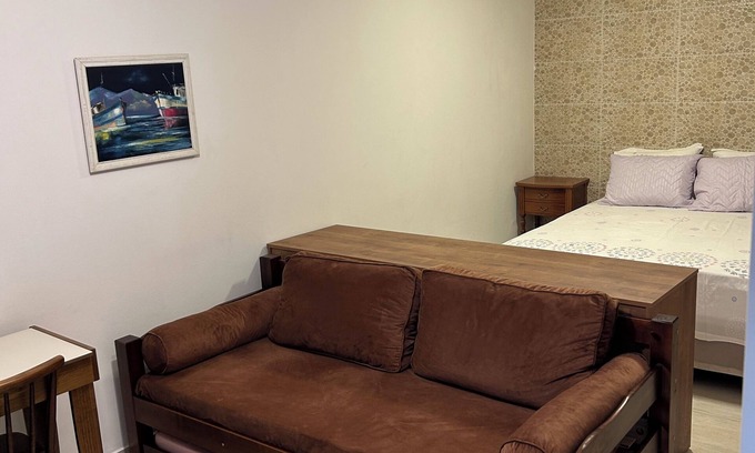 Itarare Apartment | Complete beach apartment, parking space, seafront